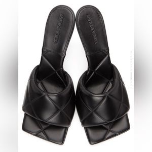 BOTTEGA VENELA - Black ‘The Rubber Lido’ Heels Sandals